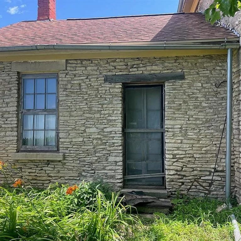 Unique Historic Stone Home at 14998 Highway D25, Alden, IA – $94,000