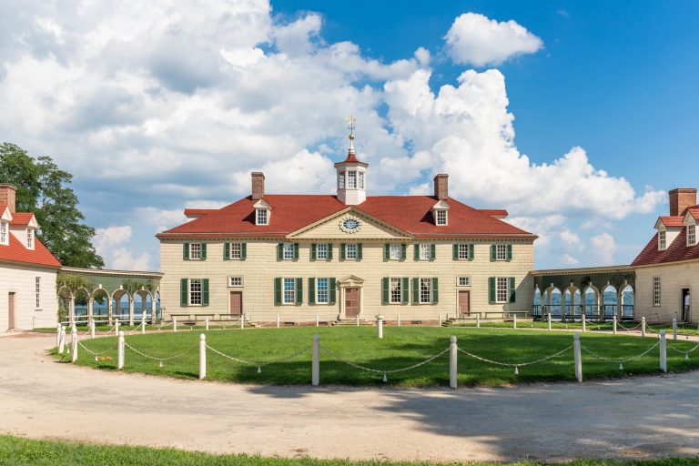 Famous Historic Homes in the U.S.