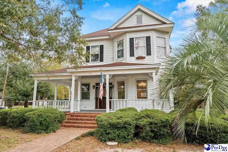 Stunning 1901 Victorian Home for Sale – 114 N Darlington Ave, Lamar, SC 29069 – $239,900