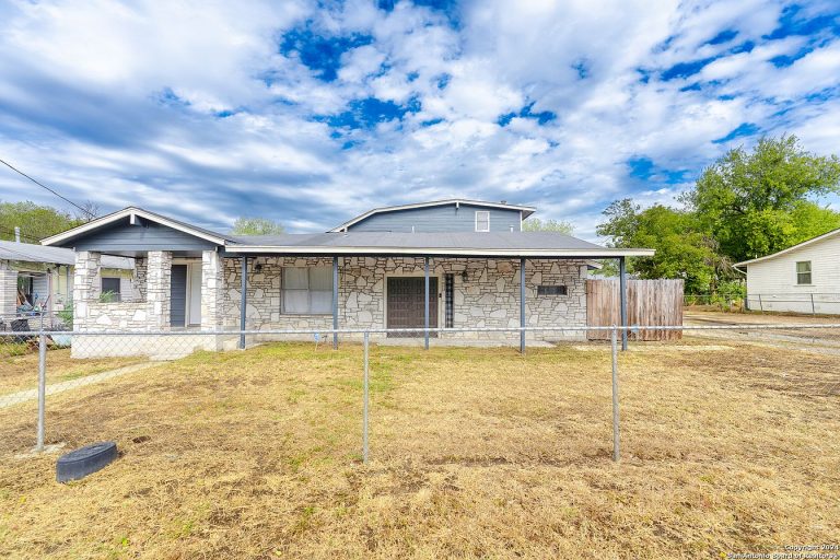 Spacious 3-Bedroom Home with Attached Dwelling at 2947 Navajo St, San Antonio, TX 78211 – $208,000