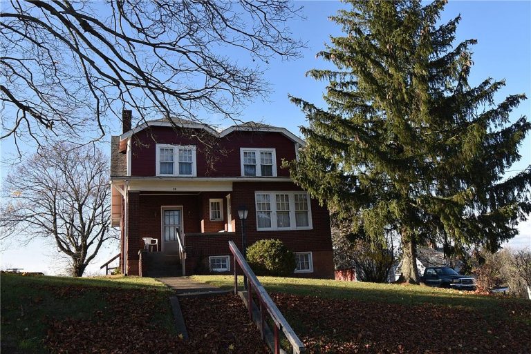 Charming 1920s Brick Craftsman – 3BR, 1 Bath, $97,900 – 73 Highland Ave, West Alexander, PA 15376