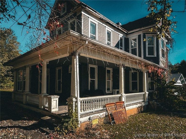 Historic Queen Anne-Style Quadruplex at 210 E Campbell Street, Paoli, IN – $52,000