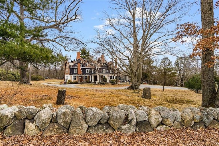 Historic Whitin Lasell Manor Estate at 120 Hill St, Northbridge, MA 01534 – Priced at $1,950,000