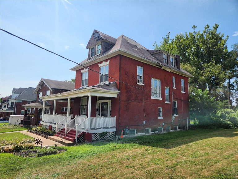 Historic 6-Bedroom Home at 5828 Julian Ave, Saint Louis, MO 63112 – $119,900