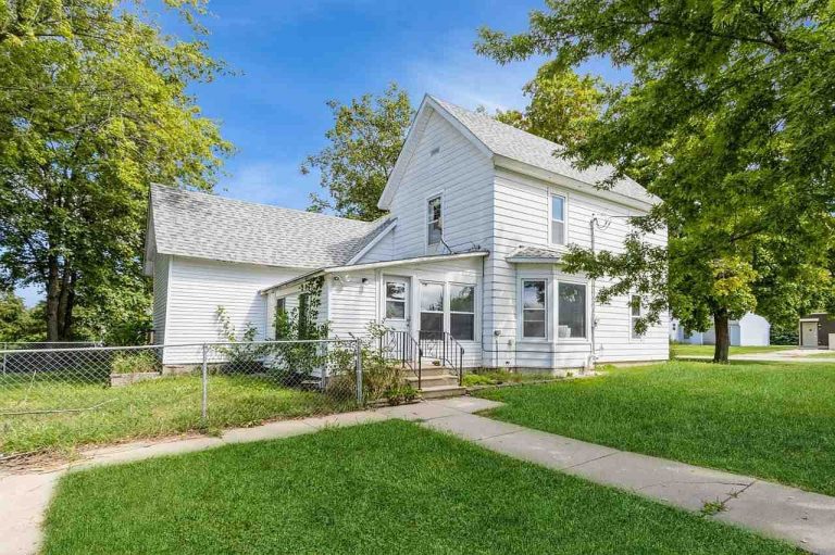 2-Story Home with Original Features – $169,900, 379 Milwaukee St, Parnell, IA 52325, 3 Bedrooms, 0.30 Acres