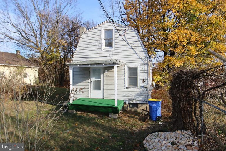 Charming 1-Bedroom Bungalow at 1012 2nd Ave, Harrisburg, PA 17113 – Only $92,000