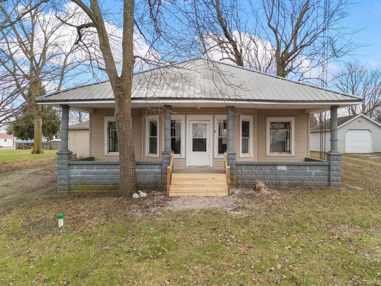 Charming 3-Bedroom Home with New AC & Metal Roof – 109 W Center St, Burket, IN 46508, $135,000