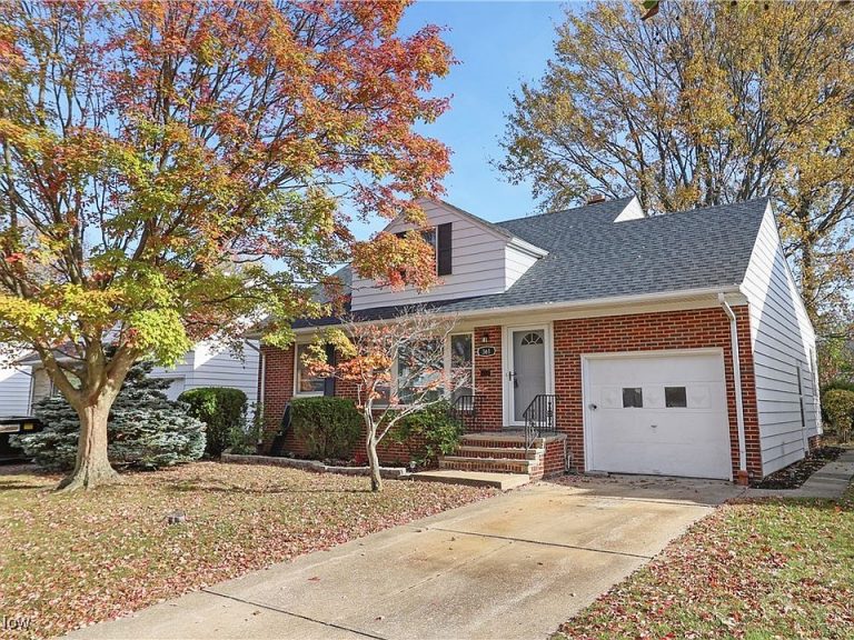 Newly Renovated 3-Bedroom Bungalow at 361 Halle Dr, Euclid, OH 44132 – $189,000