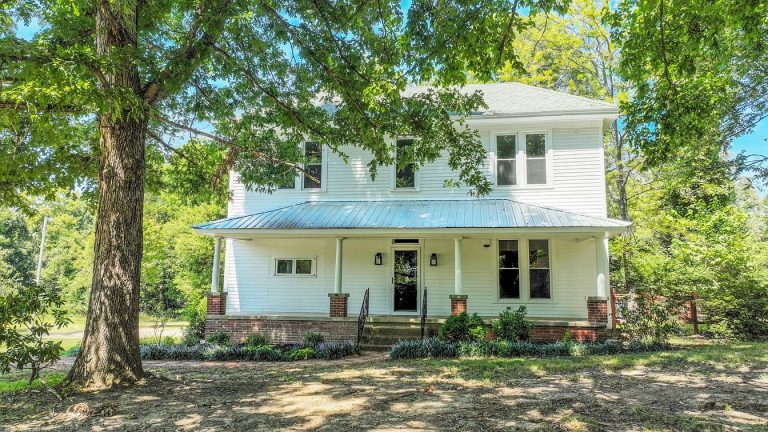 Renovated Farmhouse on 5 Acres at 420 Curve Nankipoo Rd, Ripley, TN – $199,900